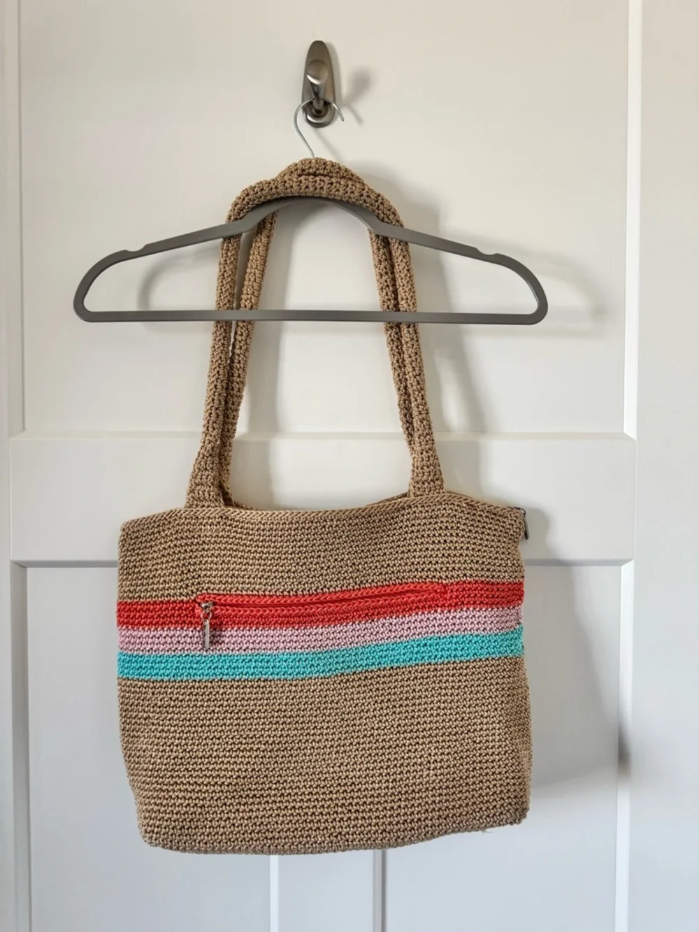 The Sak Crochet Shoulder Tote Bag Purse Zip Top Tan Coral Blue Pink Stripes